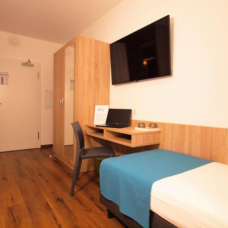 Hotel Traumfabrik Büttelborn Eksteriør bilde